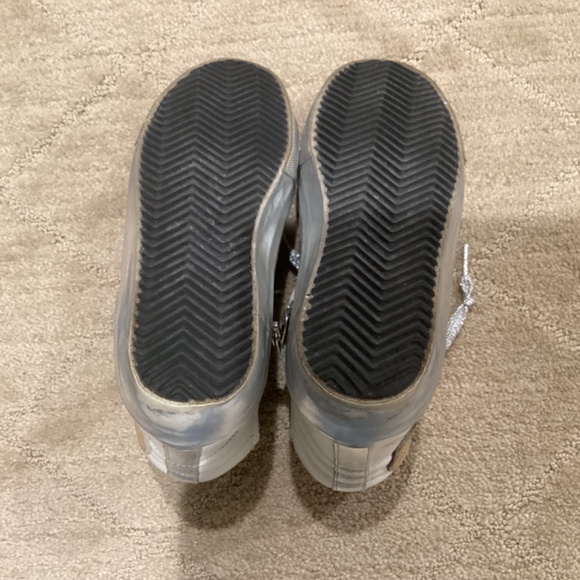 Sneakers - Picture 3 of 3